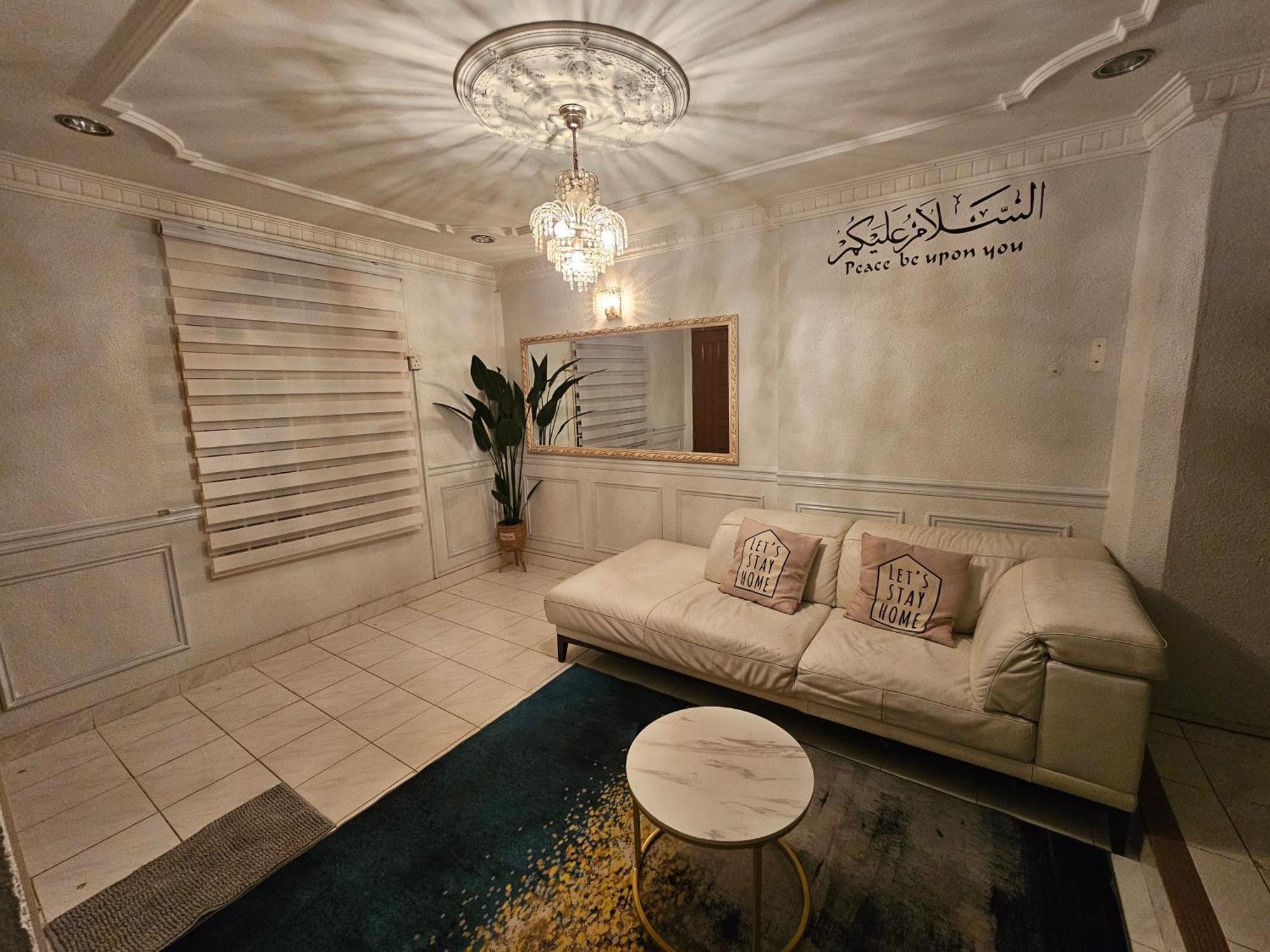 Ruhani Homestay 3 Kb - 4 Bedroom Fully Airconditioned With Wifi & Netflix Kota Bharu Exterior photo